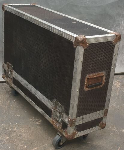 Vox-Continental 3rdparty wheeled f/case